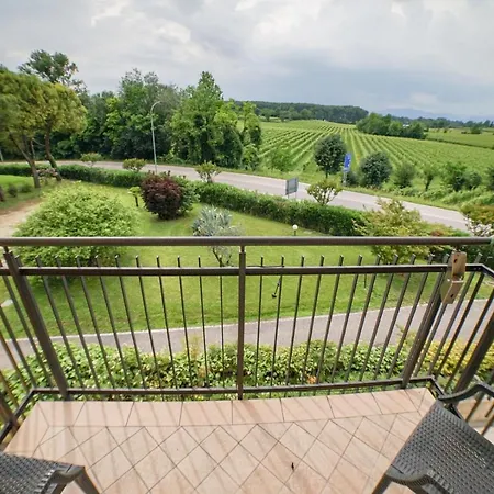 Nuova Barcaccia Hotel