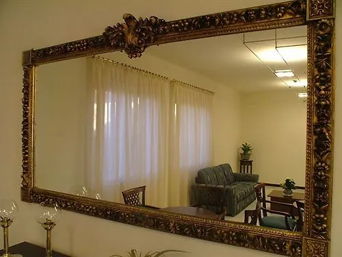 Hotel Nuova Barcaccia 3*