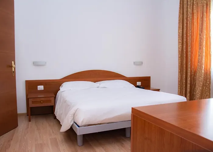 Nuova Barcaccia 3* Peschiera del Garda