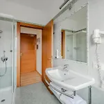 Nuova Barcaccia 호텔 3*