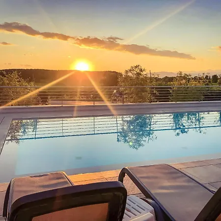 Otel Nuova Barcaccia 3*