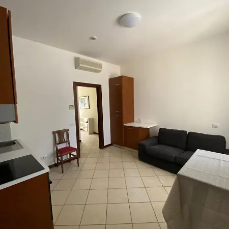 Hotel Nuova Barcaccia 3*