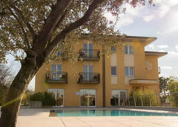 Nuova Barcaccia Hotel 3*