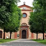 Nuova Barcaccia 3*