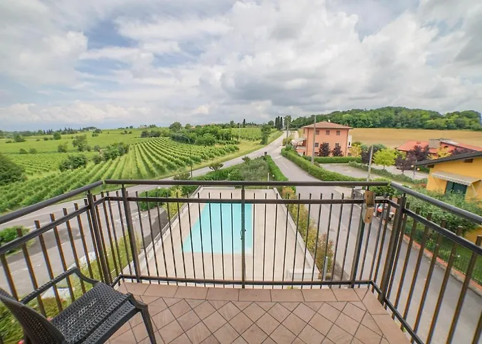 Nuova Barcaccia Hotel